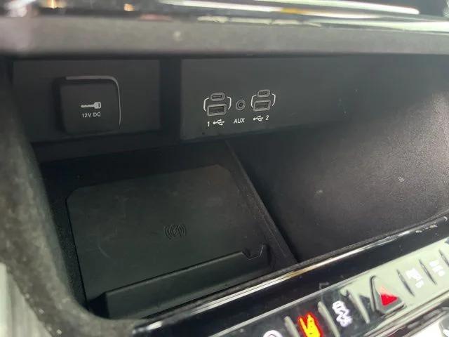 2022 Jeep Wagoneer Series II 4x2