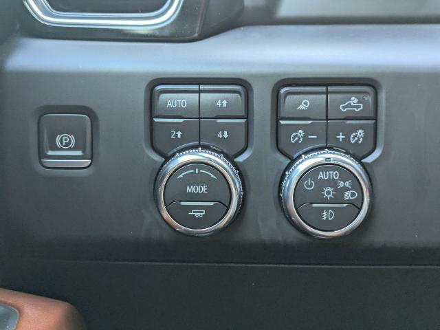 2023 GMC Sierra 1500 4WD Crew Cab Short Box Denali Ultimate
