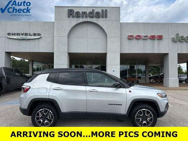 2025 Jeep Compass Trailhawk 4x4