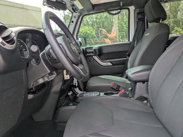 2017 Jeep Wrangler Unlimited Sahara 4x4