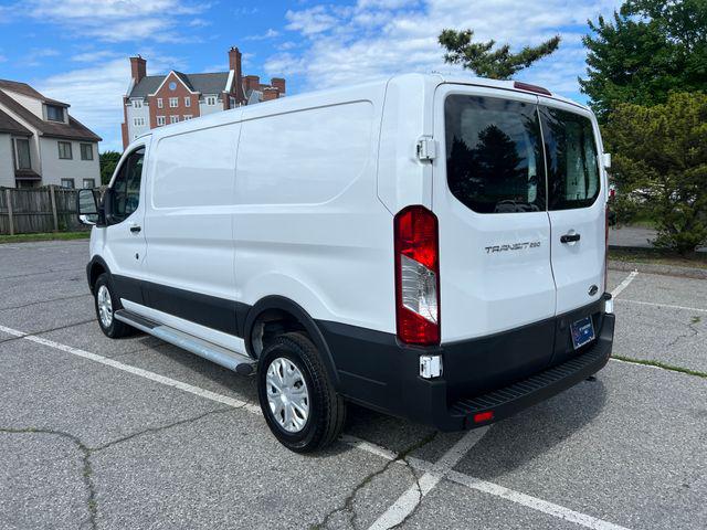 2025 Ford Transit Cargo Van Base