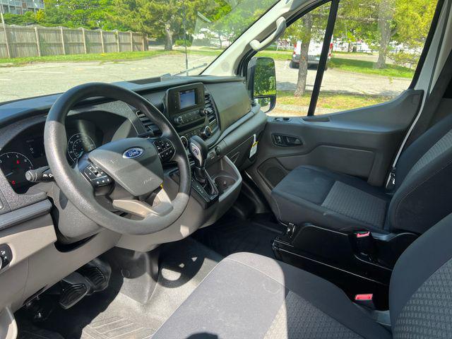 2025 Ford Transit Cargo Van Base
