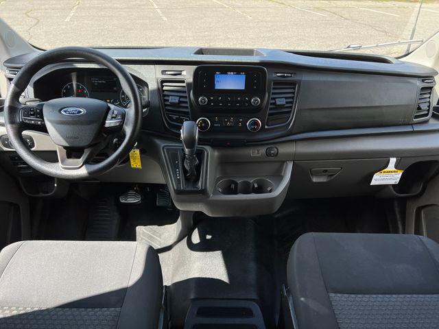 2025 Ford Transit Cargo Van Base
