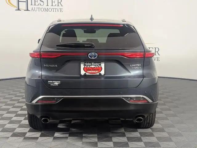 2022 Toyota Venza Limited