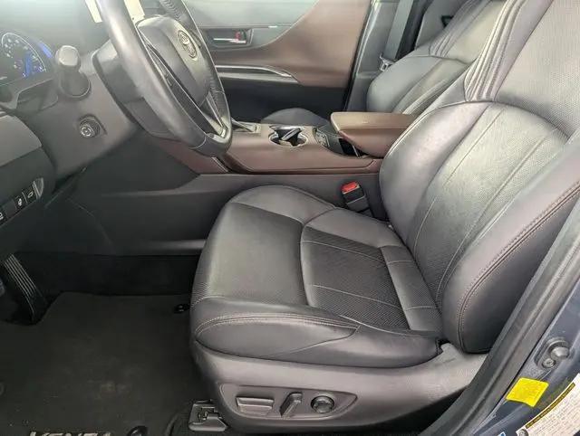 2022 Toyota Venza Limited