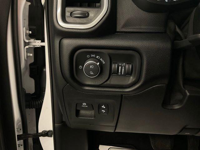 2021 Ram 1500 Laramie Crew Cab 4x4 5'7" Box