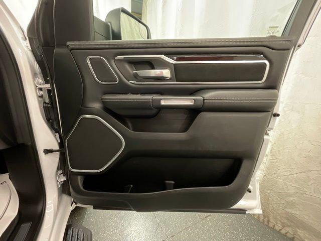2021 Ram 1500 Laramie Crew Cab 4x4 5'7" Box