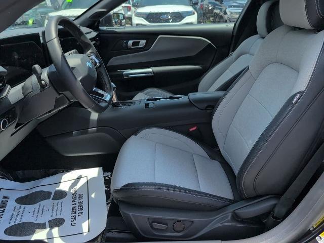 2024 Ford Mustang EcoBoost Fastback