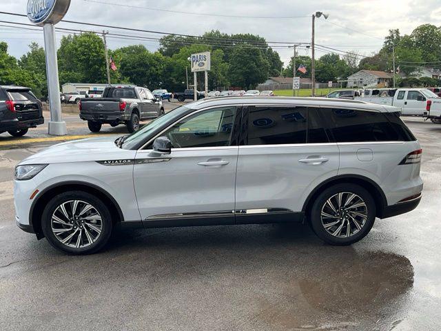 2025 Lincoln Aviator Premiere