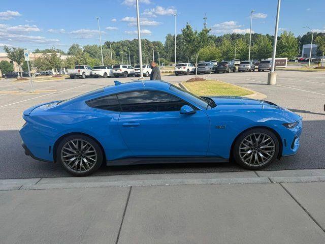 2024 Ford Mustang GT Fastback