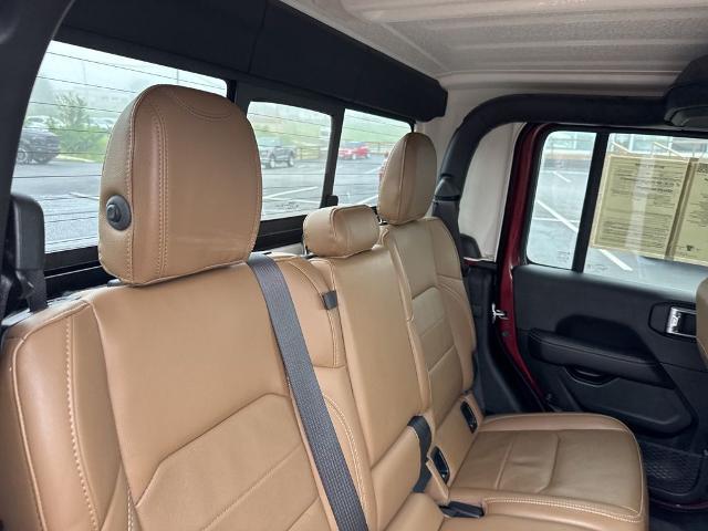 2022 Jeep Gladiator Overland