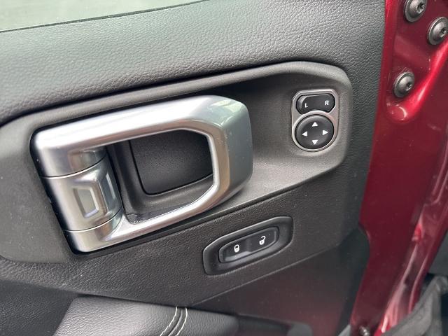2022 Jeep Gladiator Overland