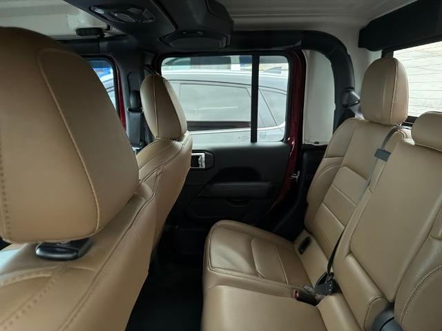 2022 Jeep Gladiator Overland