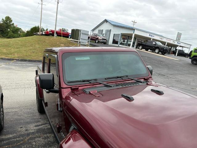 2022 Jeep Gladiator Overland