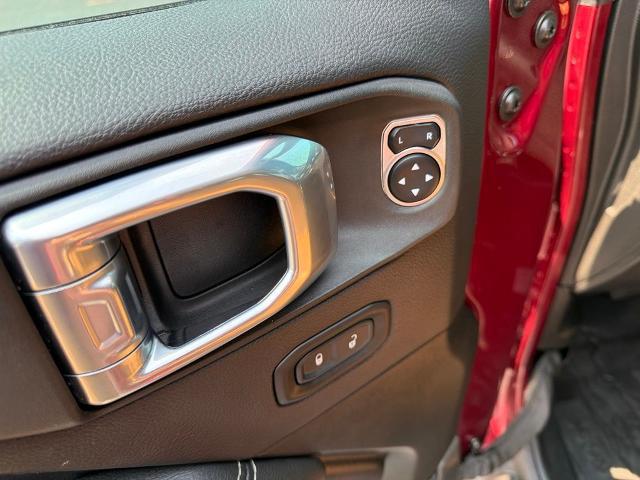 2022 Jeep Gladiator Overland