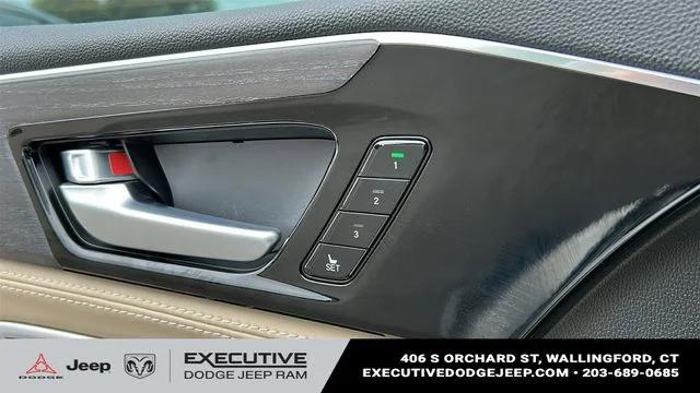 2022 Acura MDX Advance Package