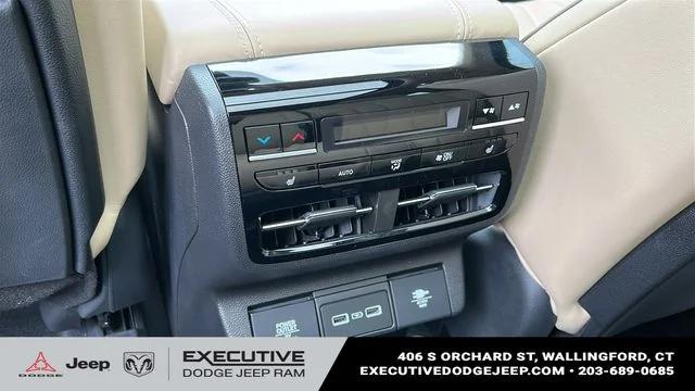 2022 Acura MDX Advance Package