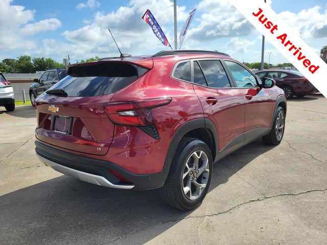 2025 Chevrolet Trax FWD LT
