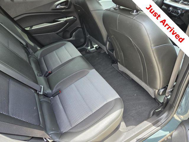 2025 Chevrolet Trax FWD LT