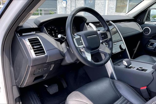 2024 Land Rover Discovery P300 S