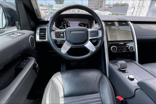 2024 Land Rover Discovery P300 S