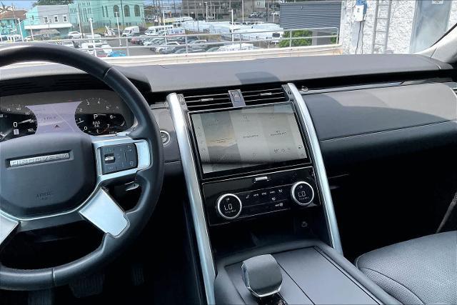 2024 Land Rover Discovery P300 S