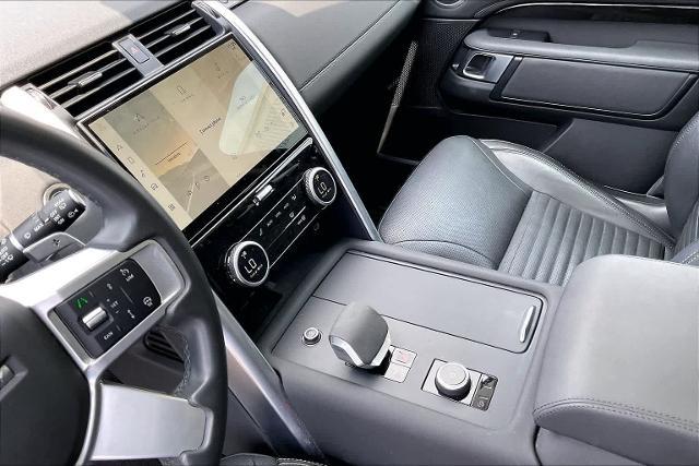2024 Land Rover Discovery P300 S