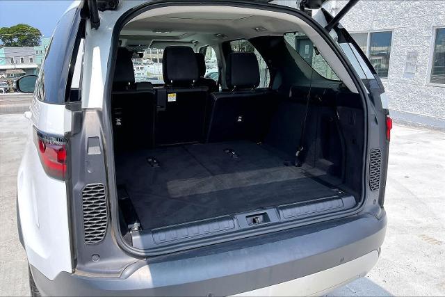 2024 Land Rover Discovery P300 S