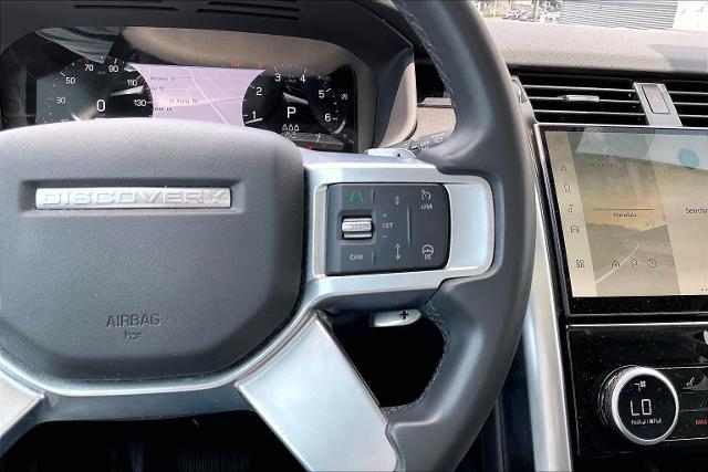 2024 Land Rover Discovery P300 S
