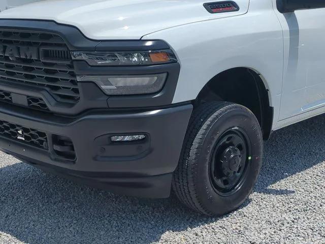 New 2026 Bright White Clear-Coat Exterior Paint RAM TRADESMAN image 9