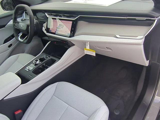 New 2026 Sting-Gray Clear-Coat Exterior Paint Jeep Laredo image 36