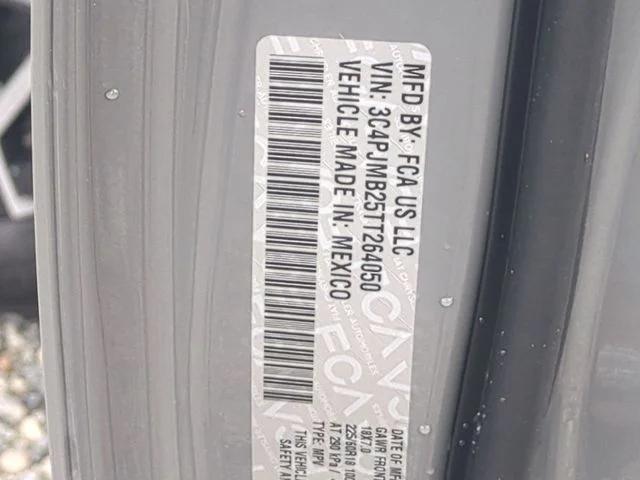 New 2026 Sting-Gray Clear-Coat Exterior Paint Jeep Laredo image 38