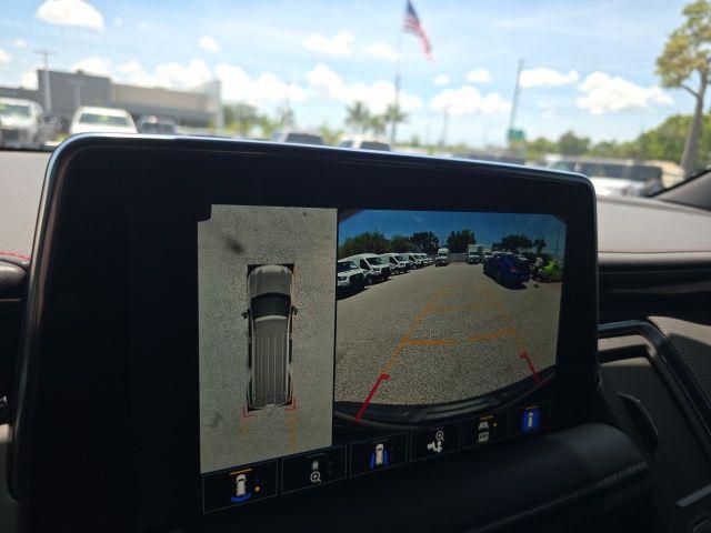 2023 Chevrolet Suburban 4WD RST
