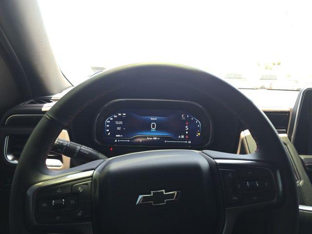 2023 Chevrolet Suburban 4WD RST