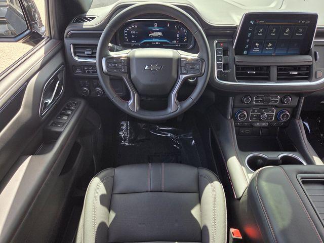 2023 Chevrolet Suburban 4WD RST