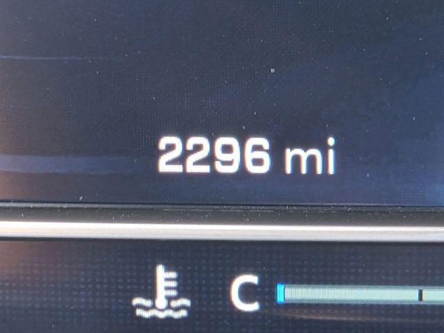 2023 Chevrolet Suburban 4WD RST
