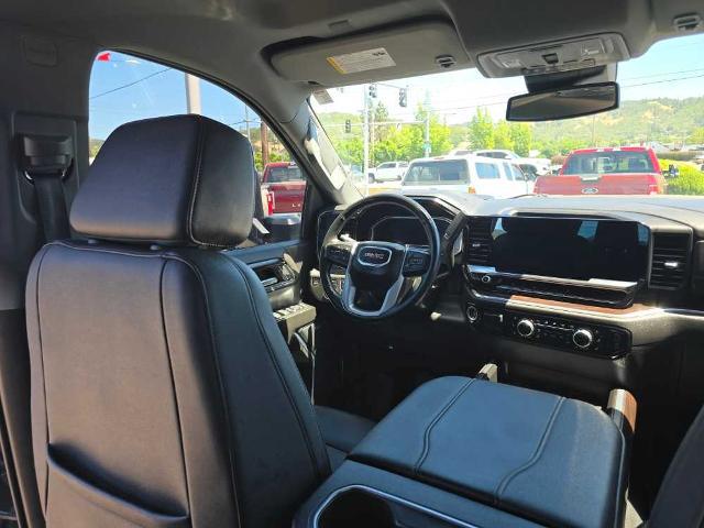 2024 GMC Sierra 2500HD 4WD Crew Cab Long Bed SLT