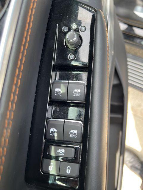 2025 Jeep Grand Wagoneer Series III Obsidian 4x4