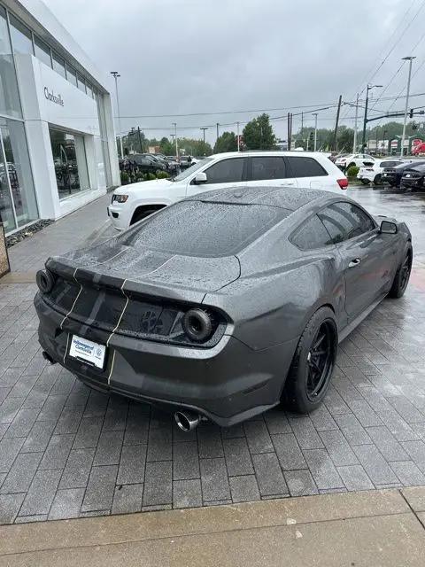 2017 Ford Mustang GT Premium