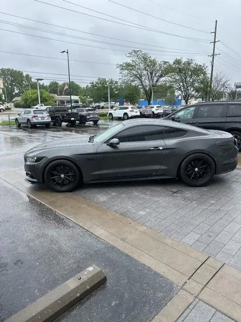 2017 Ford Mustang GT Premium