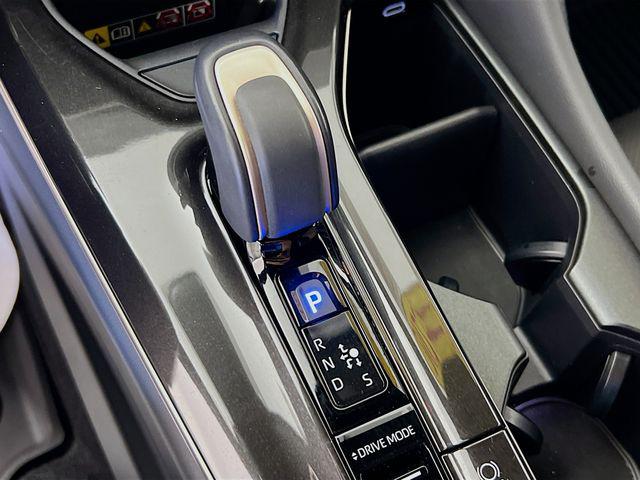 2025 Toyota Crown Signia XLE
