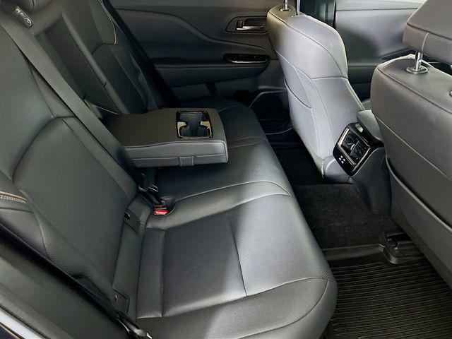 2025 Toyota Crown Signia XLE
