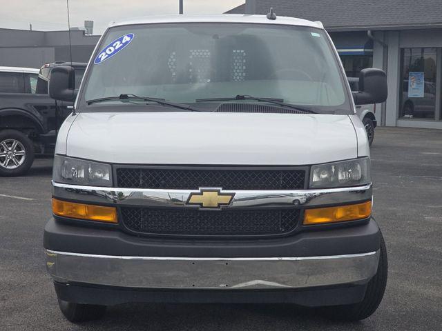 2024 Chevrolet Express Cargo Van RWD 2500 Regular Wheelbase WT