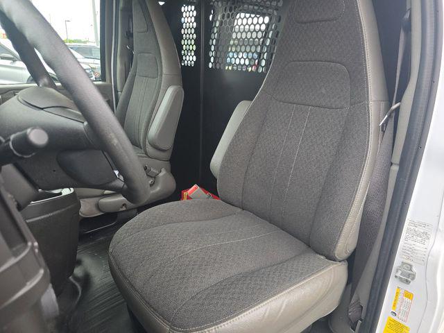 2024 Chevrolet Express Cargo Van RWD 2500 Regular Wheelbase WT