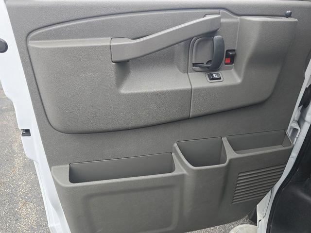 2024 Chevrolet Express Cargo Van RWD 2500 Regular Wheelbase WT