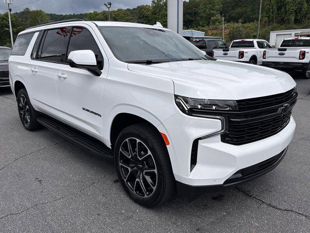2024 Chevrolet Suburban 4WD RST