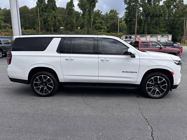 2024 Chevrolet Suburban 4WD RST
