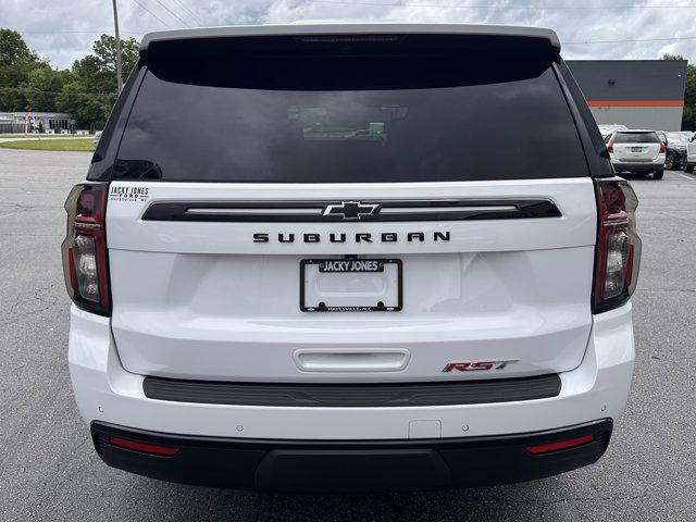 2024 Chevrolet Suburban 4WD RST