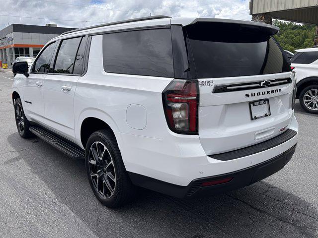 2024 Chevrolet Suburban 4WD RST