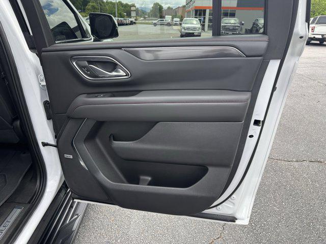 2024 Chevrolet Suburban 4WD RST